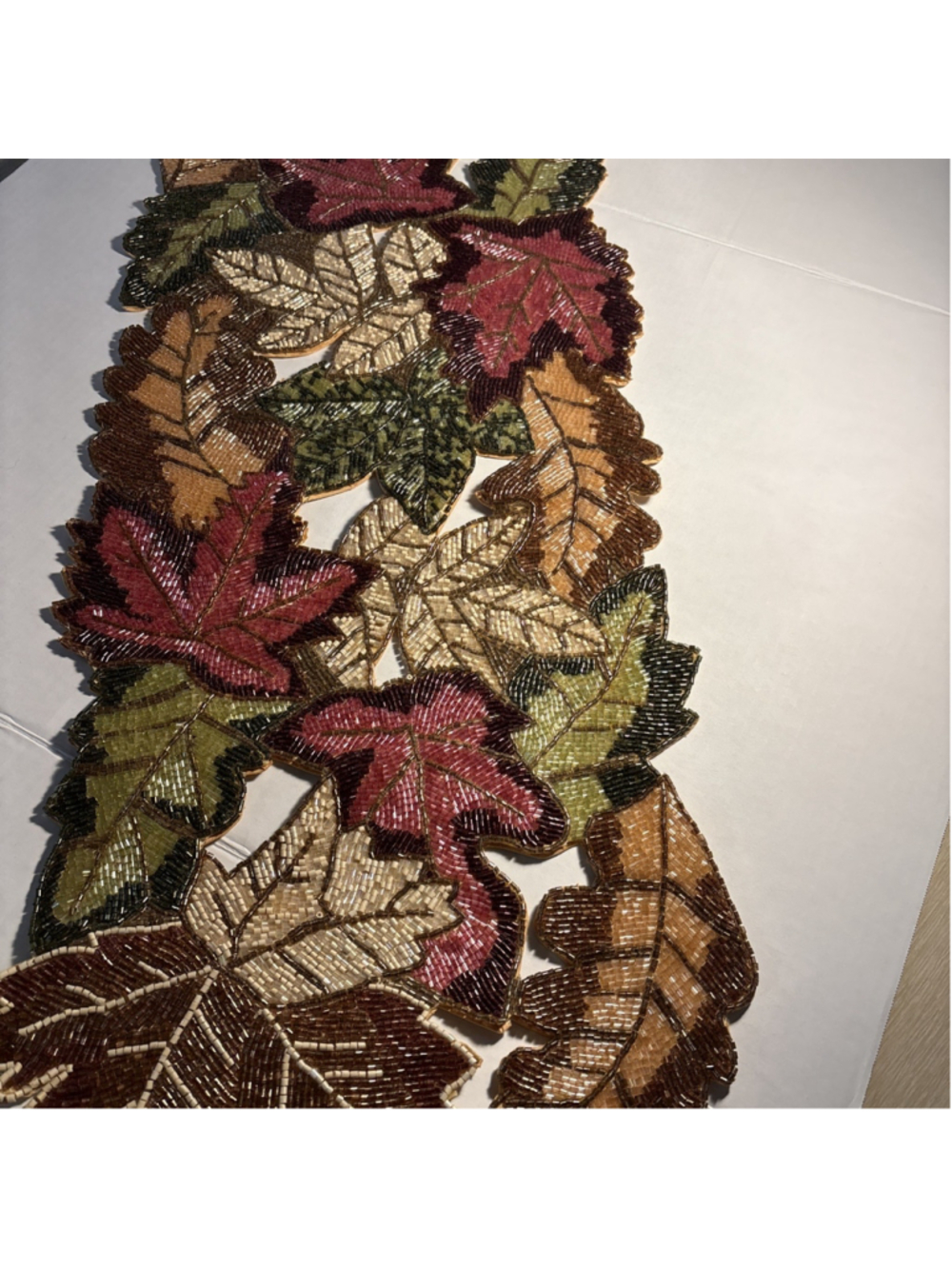 Handcrafted Beaded Fall Leaves Table Runner Autumn Centerpiece India 1208